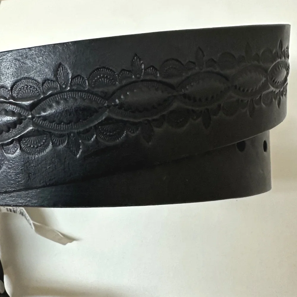 Fermi & Telsa Mens Black Embossed Leather Belt Size 36 Made in USA NEW
